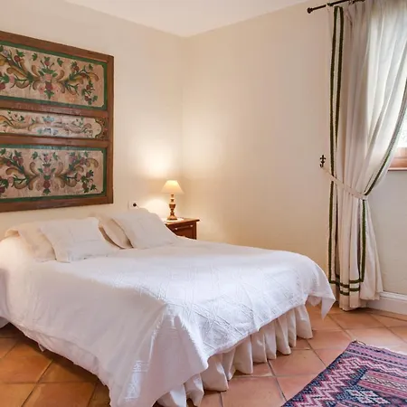 El Patio Λος Ρεαλέχος