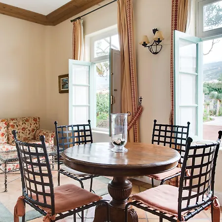 El Patio Λος Ρεαλέχος